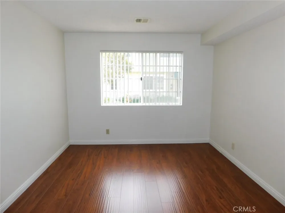 8021 4th Street #301 Buena Park, CA 90621
