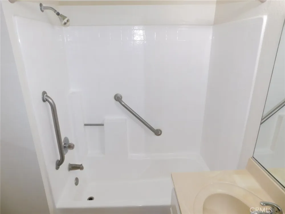 8021 4th Street #301 Buena Park, CA 90621