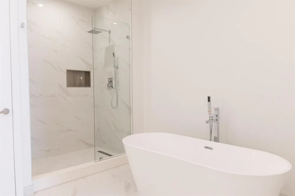 220 Lake Shore Drive #1908 Lake Park, FL 33403