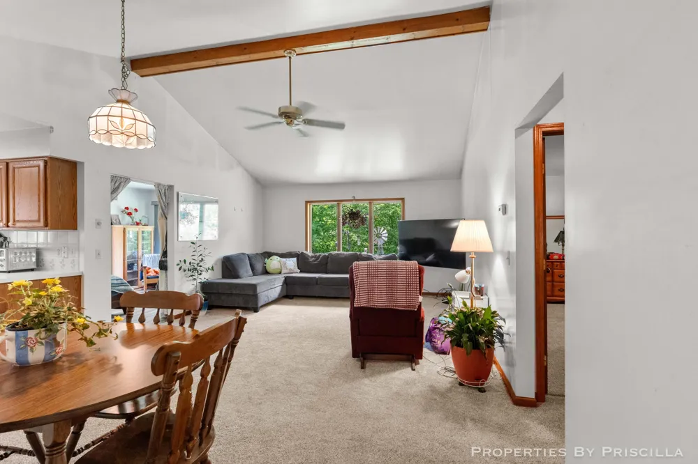 6635 Vinton Avenue NW Comstock Park, MI 49321