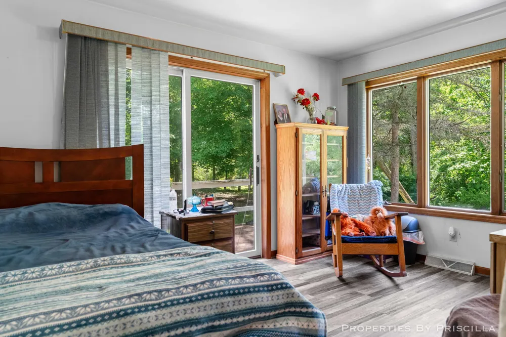 6635 Vinton Avenue NW Comstock Park, MI 49321