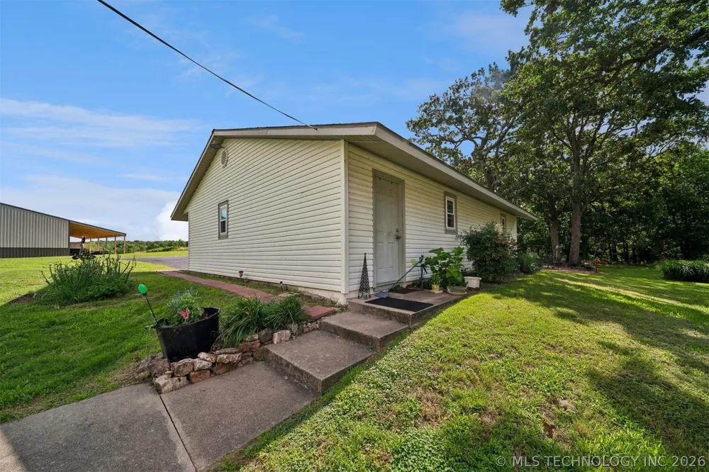 25100 S 610 Grove, OK 74344