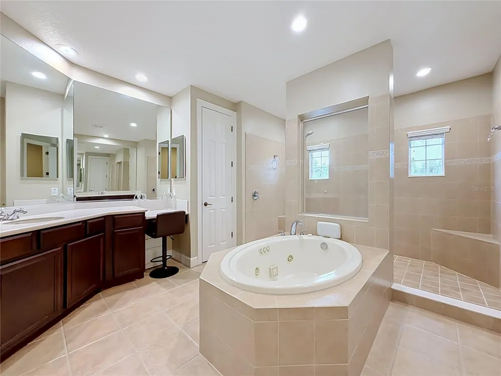 3405 HEIRLOOM ROSE PLACE Oviedo, FL 32766