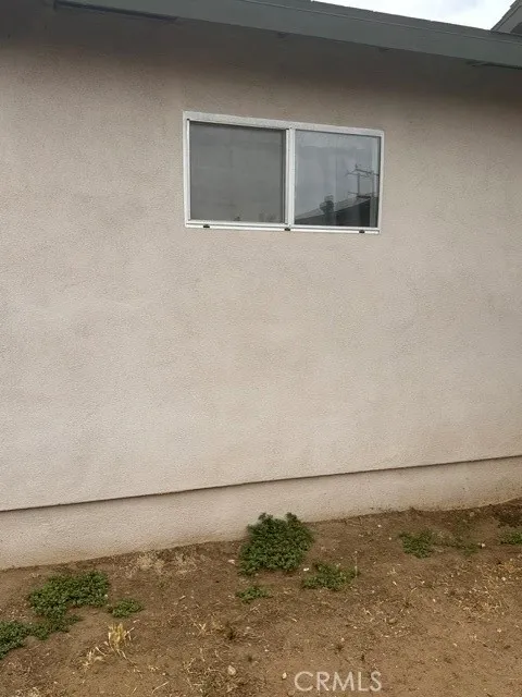 15851 E Kingside Covina, CA 91722