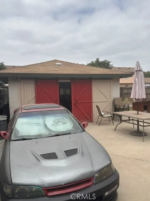 15851 E Kingside Covina, CA 91722