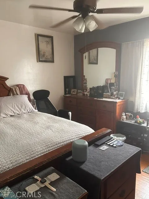 15851 E Kingside Covina, CA 91722