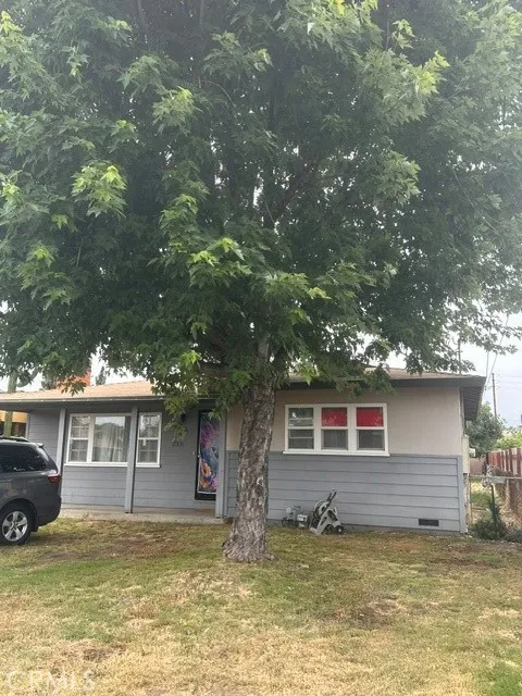 15851 E Kingside Covina, CA 91722
