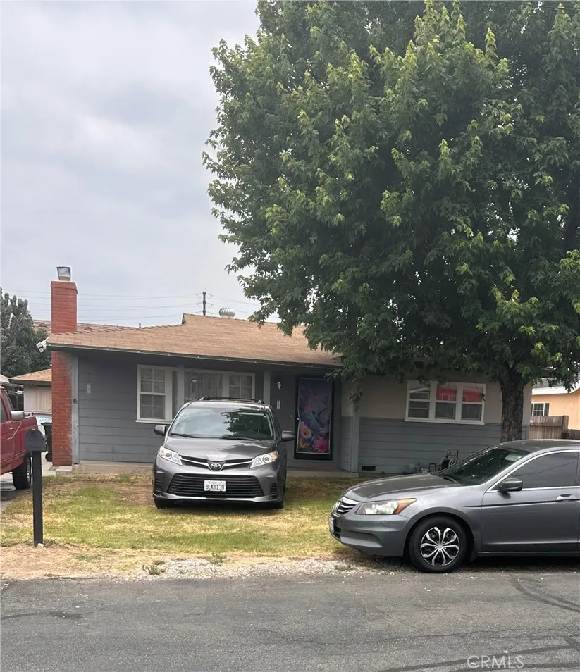 15851 E Kingside Covina, CA 91722