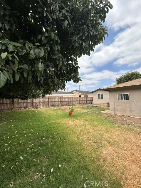 15851 E Kingside Covina, CA 91722
