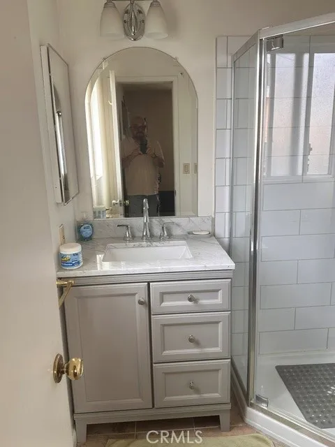15851 E Kingside Covina, CA 91722