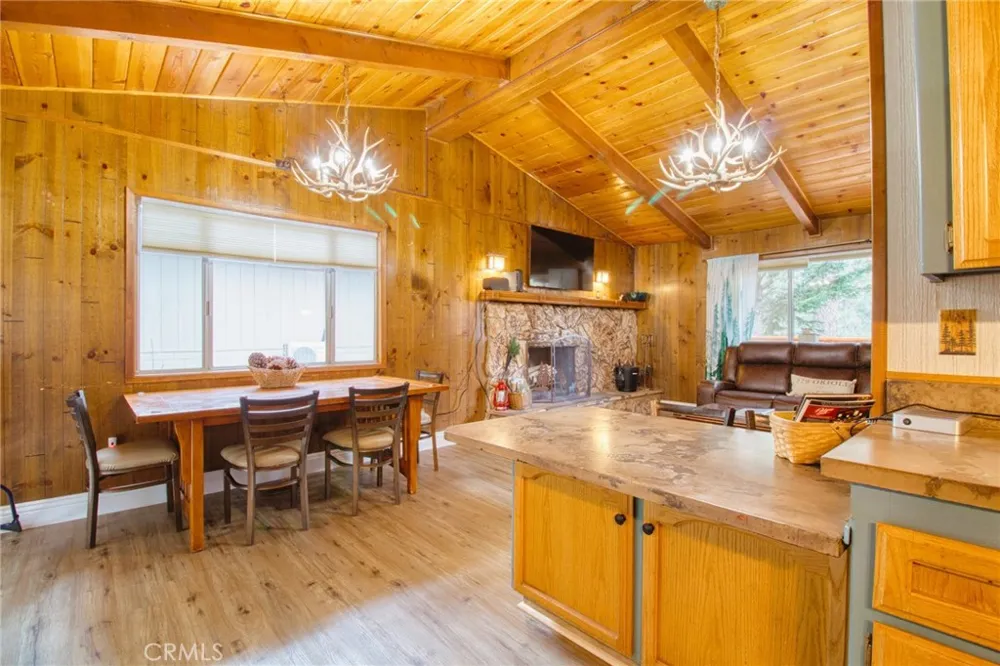 779 Oriole Wrightwood, CA 92397