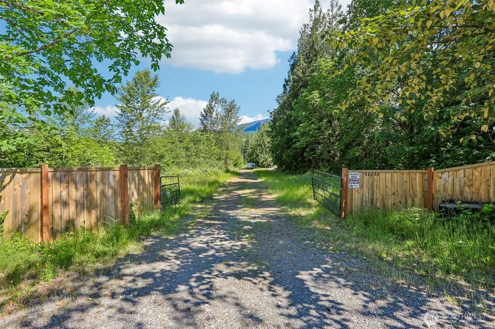 42215 May Creek Road Gold Bar, WA 98251