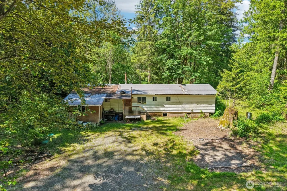 42215 May Creek Road Gold Bar, WA 98251