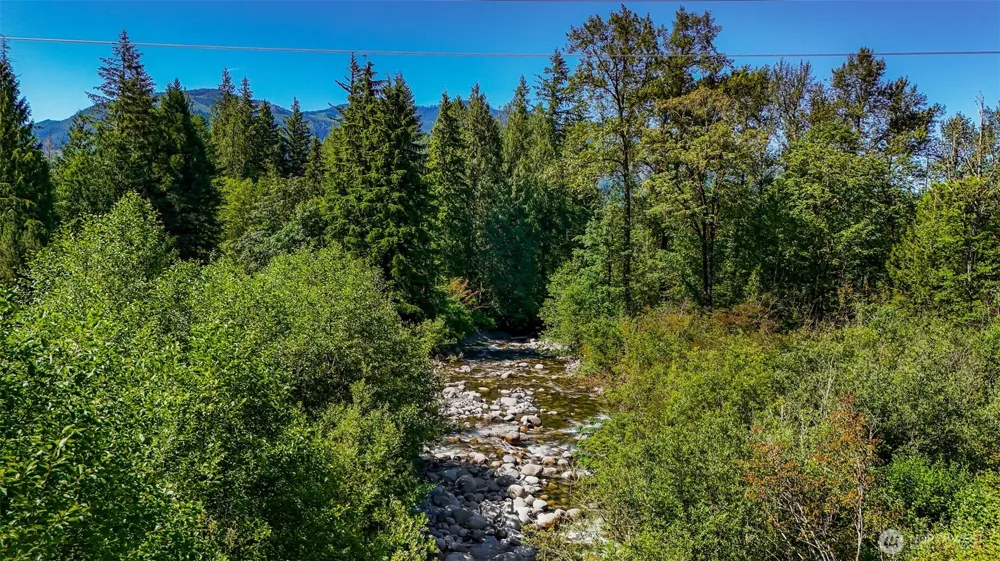 42215 May Creek Road Gold Bar, WA 98251