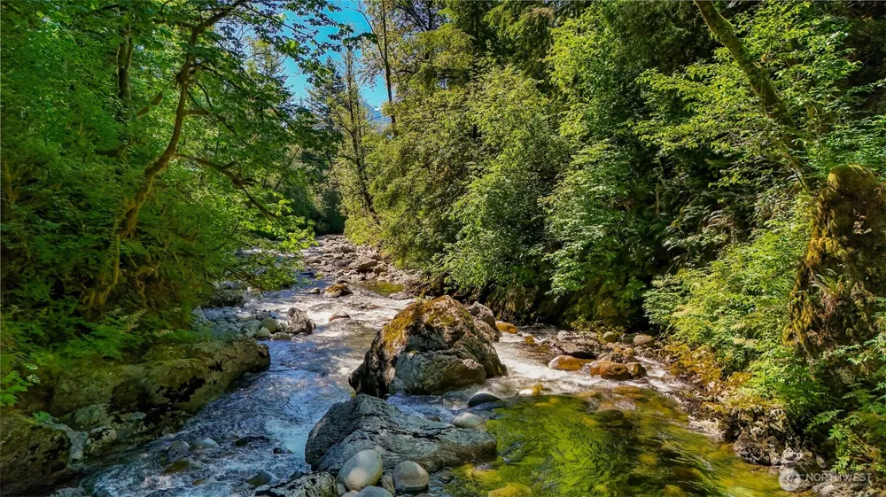 42215 May Creek Road Gold Bar, WA 98251