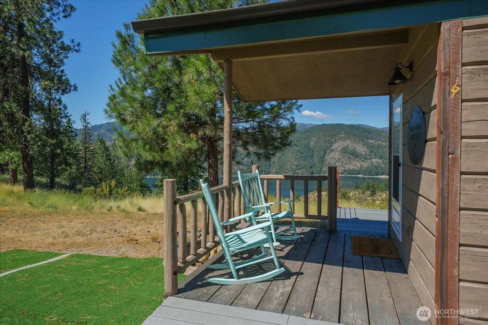 6472 P Enterprise Road Fruitland, WA 99129