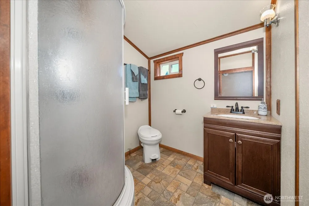 6472 P Enterprise Road Fruitland, WA 99129