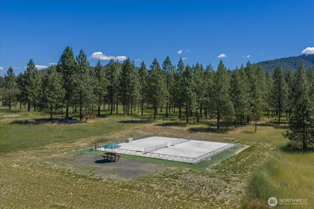 6472 P Enterprise Road Fruitland, WA 99129