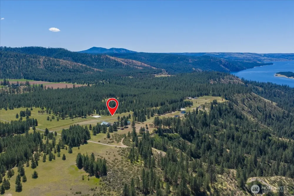 6472 P Enterprise Road Fruitland, WA 99129