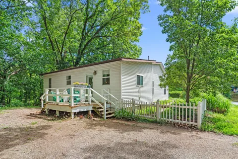 702 Karwick Road