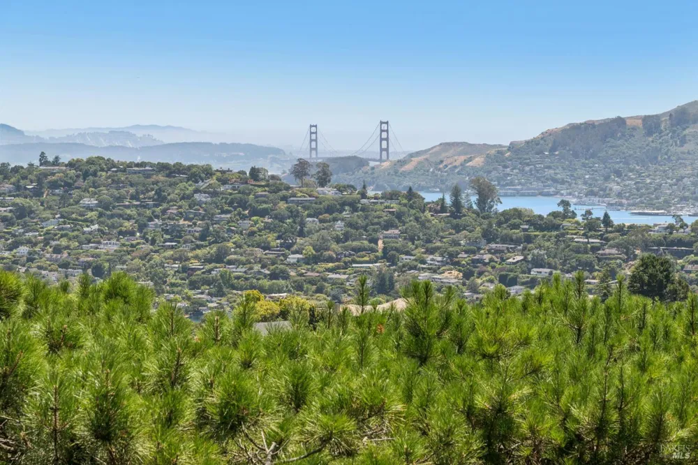 81 Mount Tiburon Road Tiburon, CA 94920
