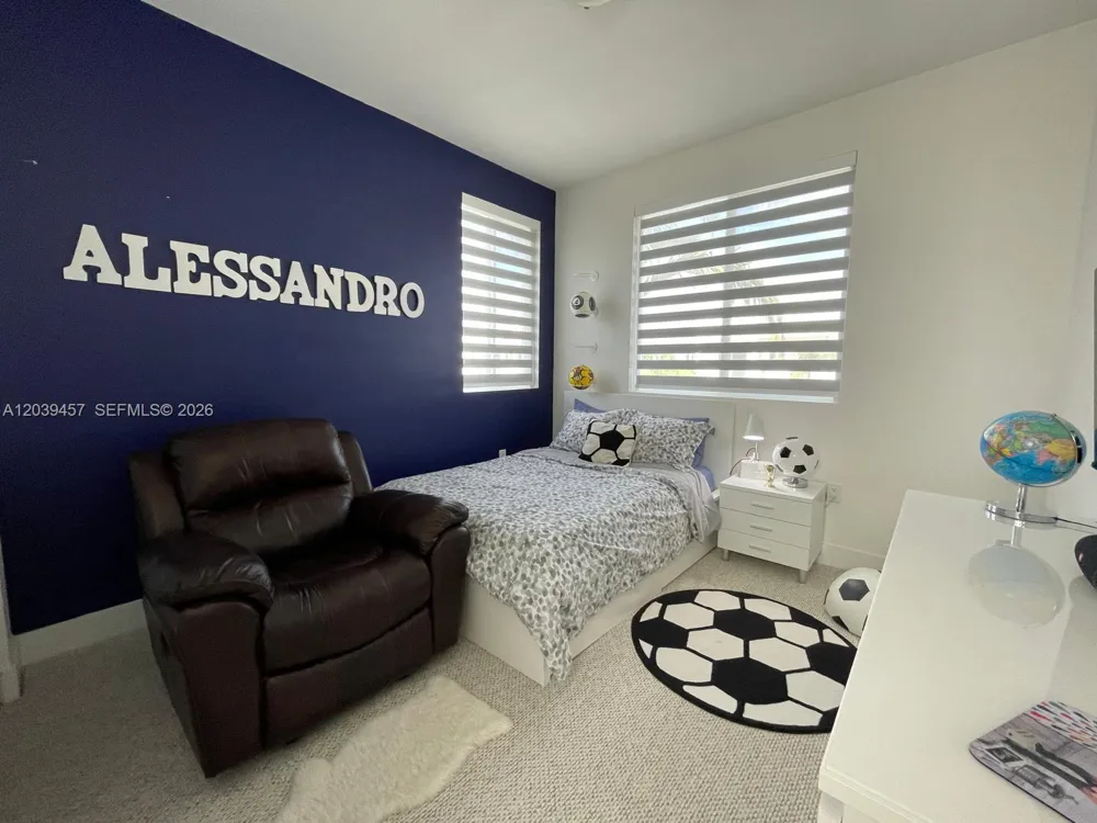 7243 NW 103rd Path Doral, FL 33178