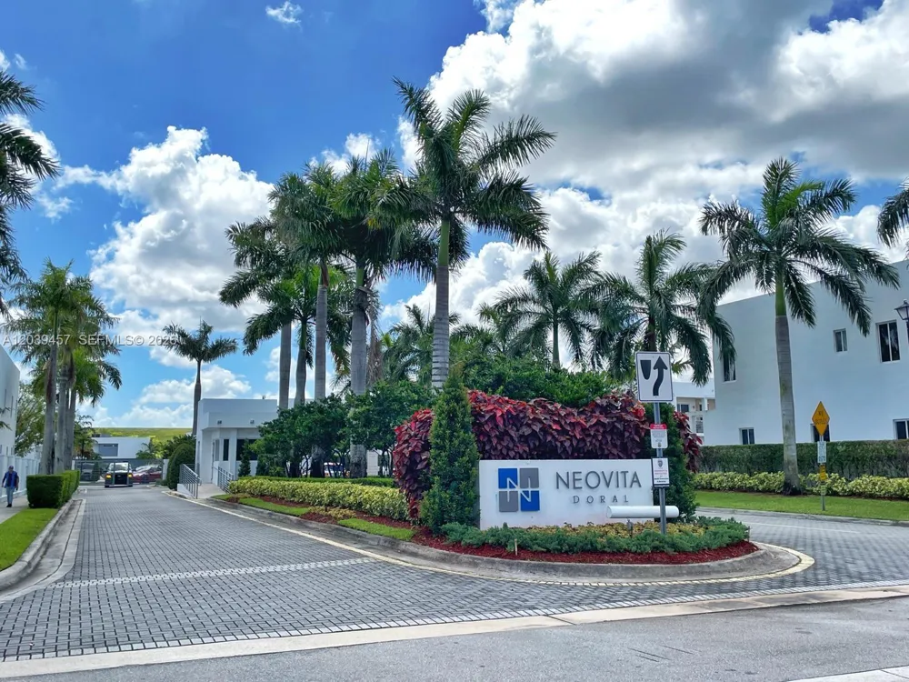 7243 NW 103rd Path Doral, FL 33178