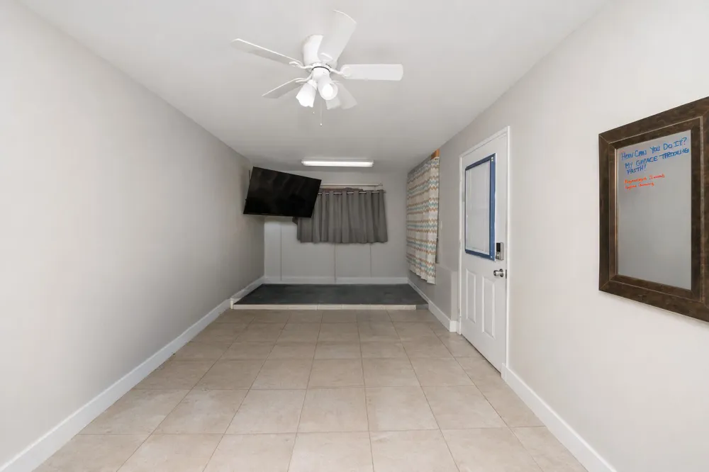 4028 Shawnee Trail Lake Worth, TX 76135