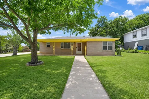 4028 Shawnee Trail