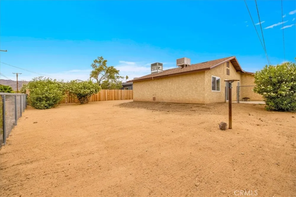 5415 Cahuilla 29 Palms, CA 92277