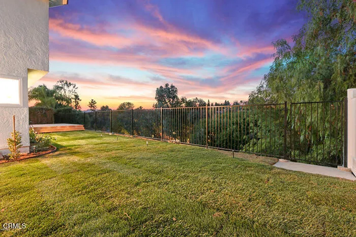 193 W Sidlee Street Thousand Oaks, CA 91360