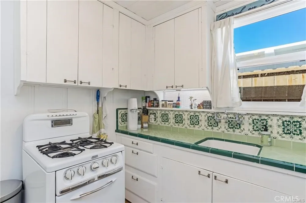 31711 Fairview Road Laguna Beach, CA 92651