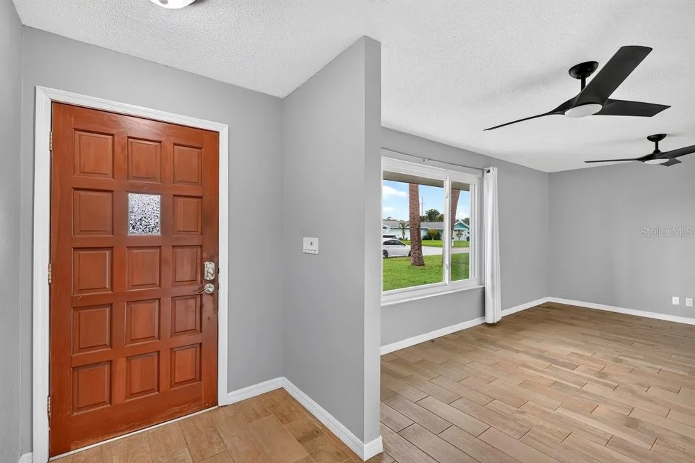 1309 SUWANEE ROAD Daytona Beach, FL 32114