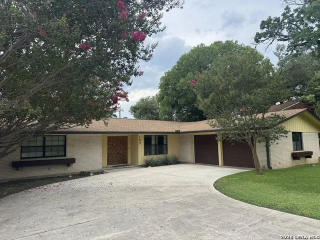 153 Trillium Ln Castle Hills, TX 78213