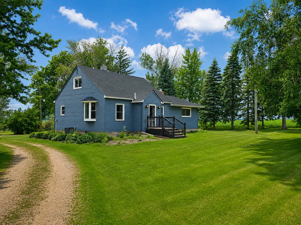 5766 County 12 Boulevard Kenyon, MN 55946