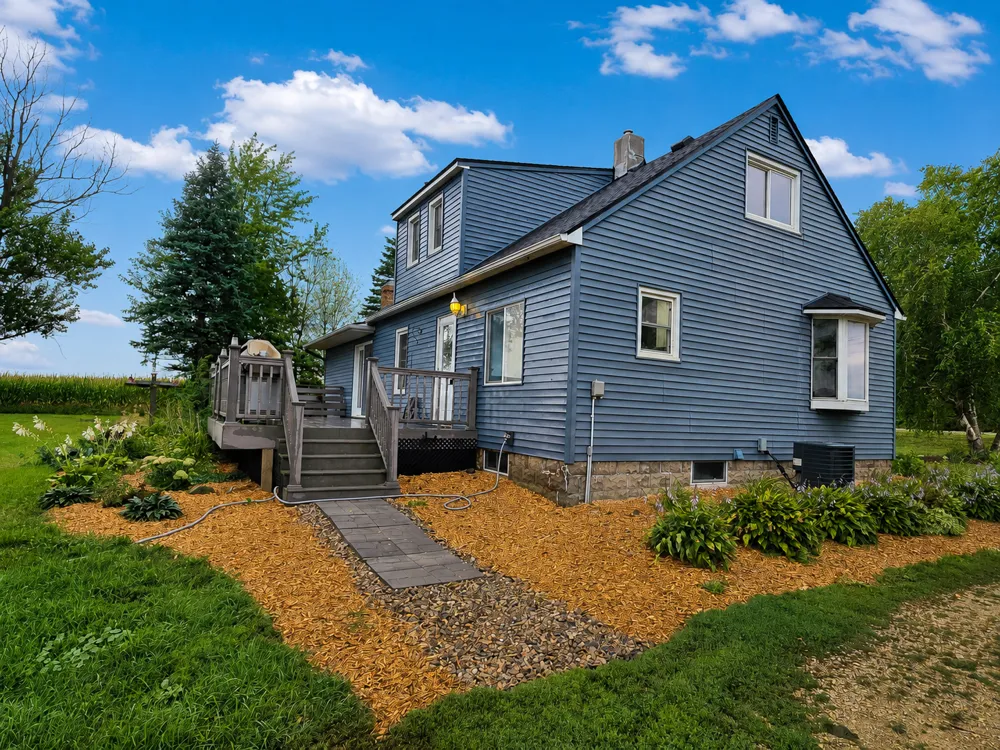 5766 County 12 Boulevard Kenyon, MN 55946