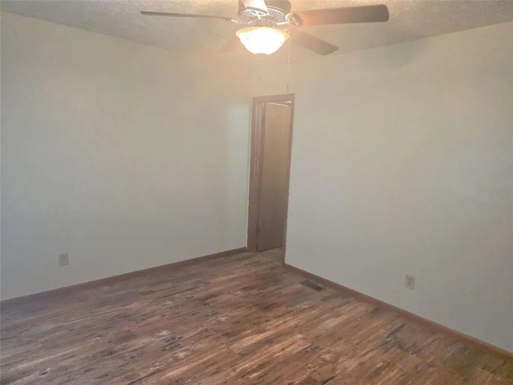 128 Hillview Drive Thomaston, GA 30286