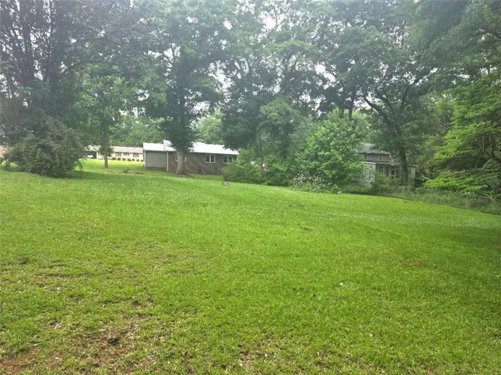 128 Hillview Drive Thomaston, GA 30286