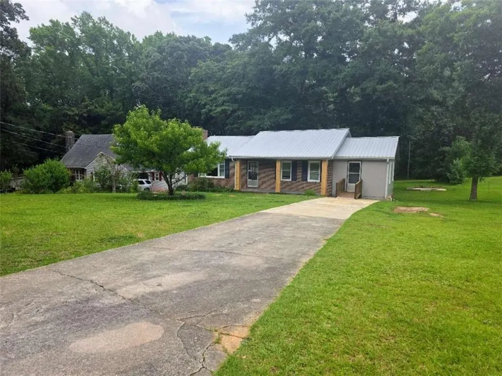128 Hillview Drive Thomaston, GA 30286