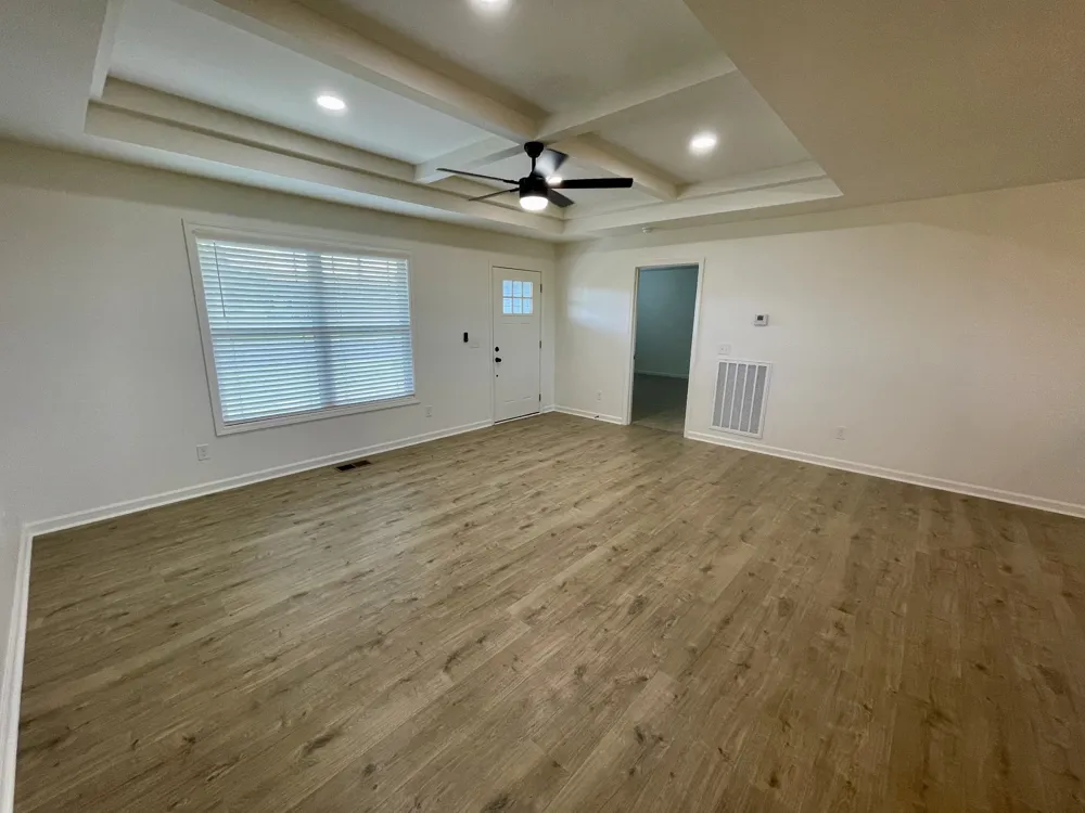104 Donald Rd Lafayette, TN 37083