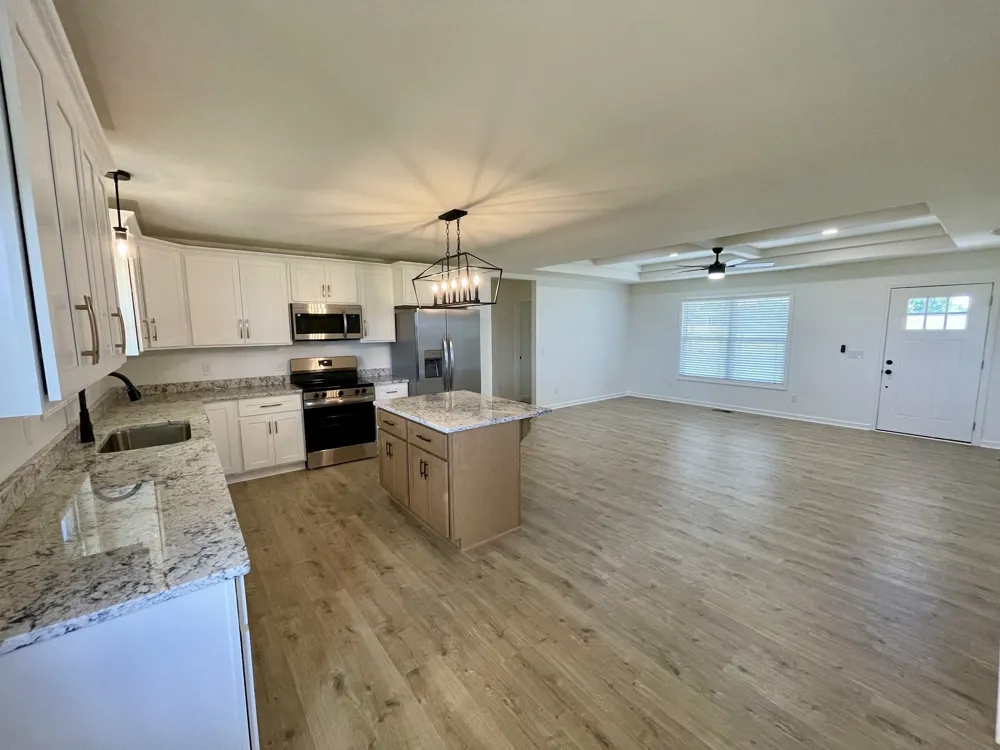104 Donald Rd Lafayette, TN 37083