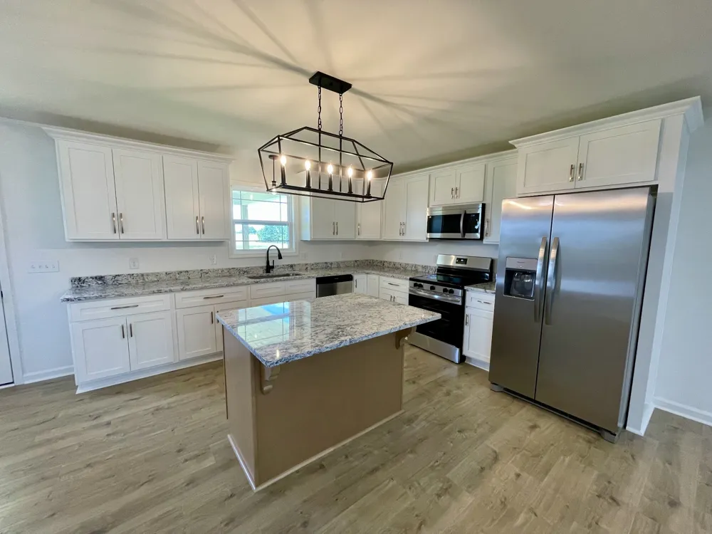104 Donald Rd Lafayette, TN 37083