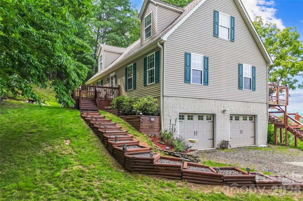 70 Heslar Way Marshall, NC 28753