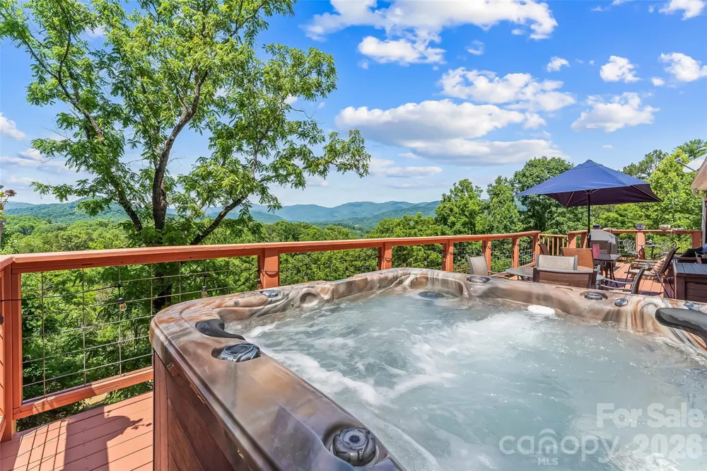 70 Heslar Way Marshall, NC 28753