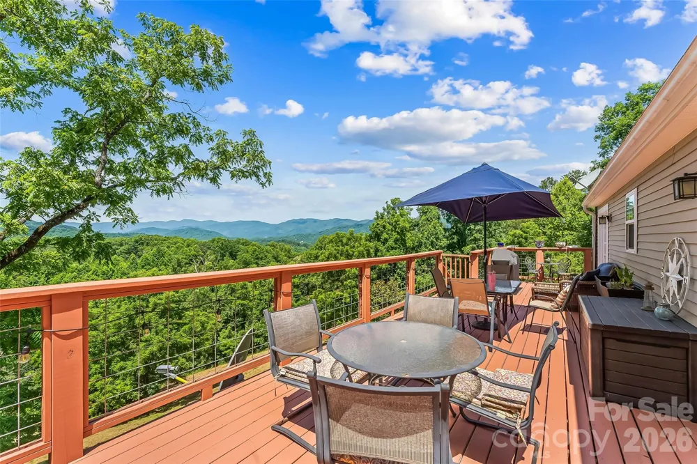 70 Heslar Way Marshall, NC 28753