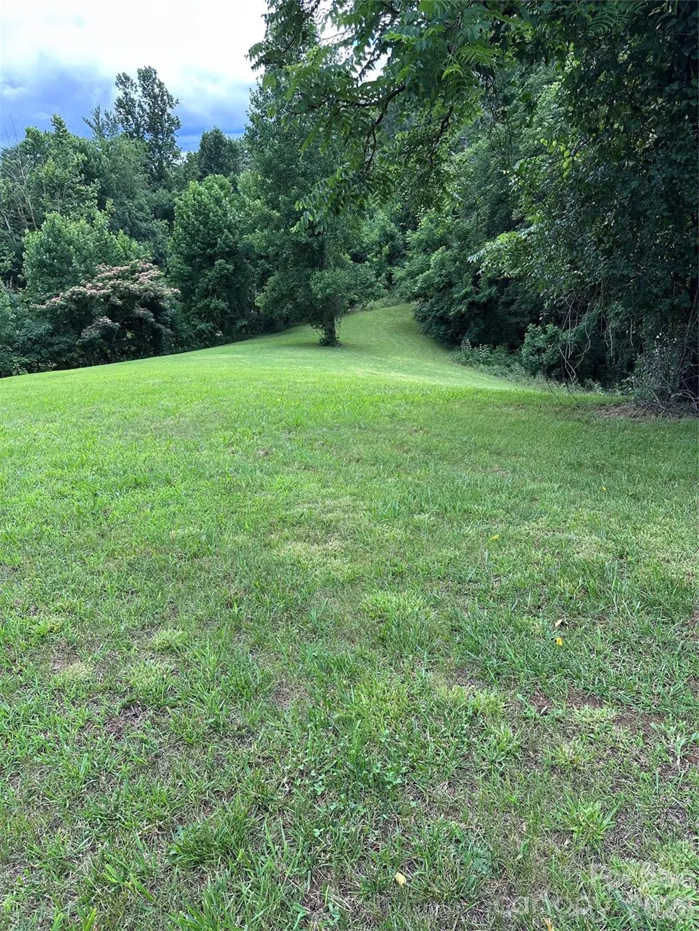 70 Heslar Way Marshall, NC 28753