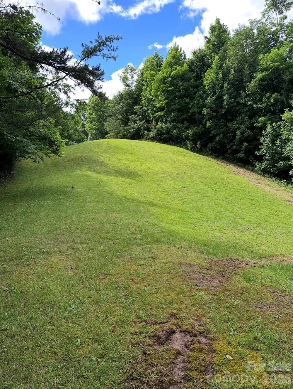 70 Heslar Way Marshall, NC 28753