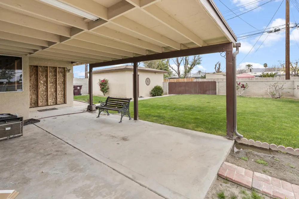 82172 Sierra Avenue Indio, CA 92201