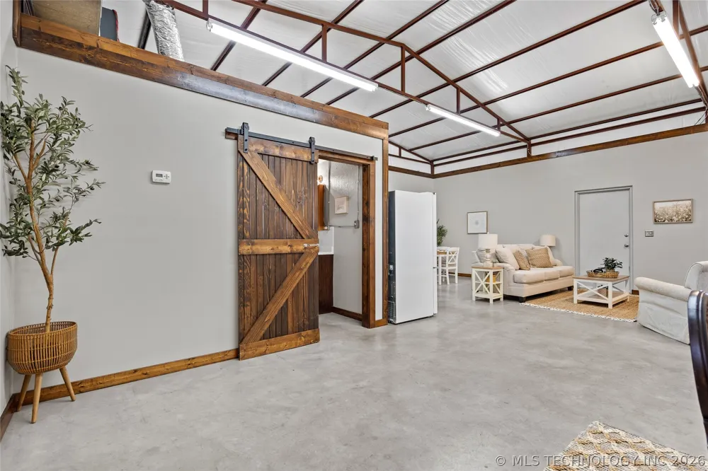4480 Memorial Road Lone Grove, OK 73443