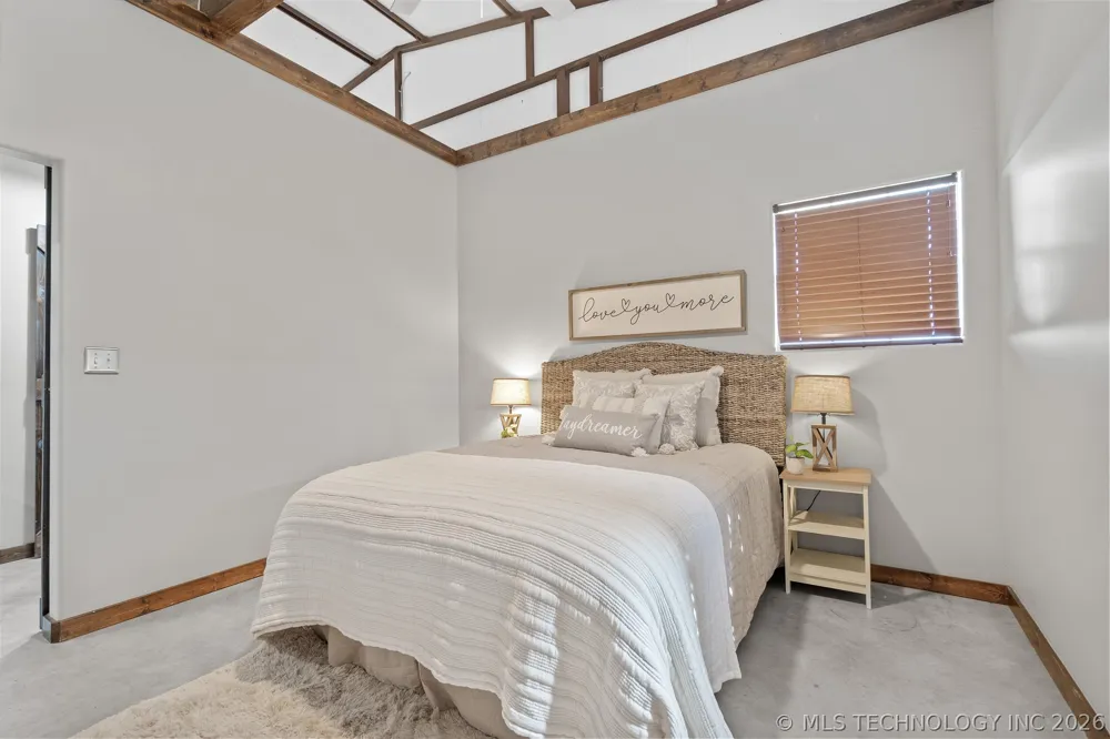 4480 Memorial Road Lone Grove, OK 73443